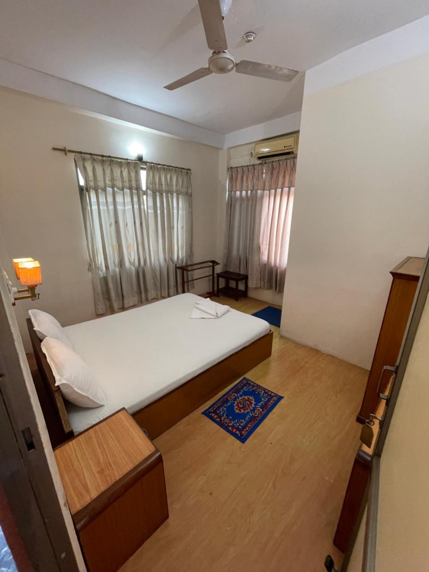 New Buddha Bhoomi Guest House Румминдей Экстерьер фото